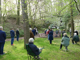 Christi Himmelfahrt an der Fatima Grotte (Foto: Karl-Franz Thiede)